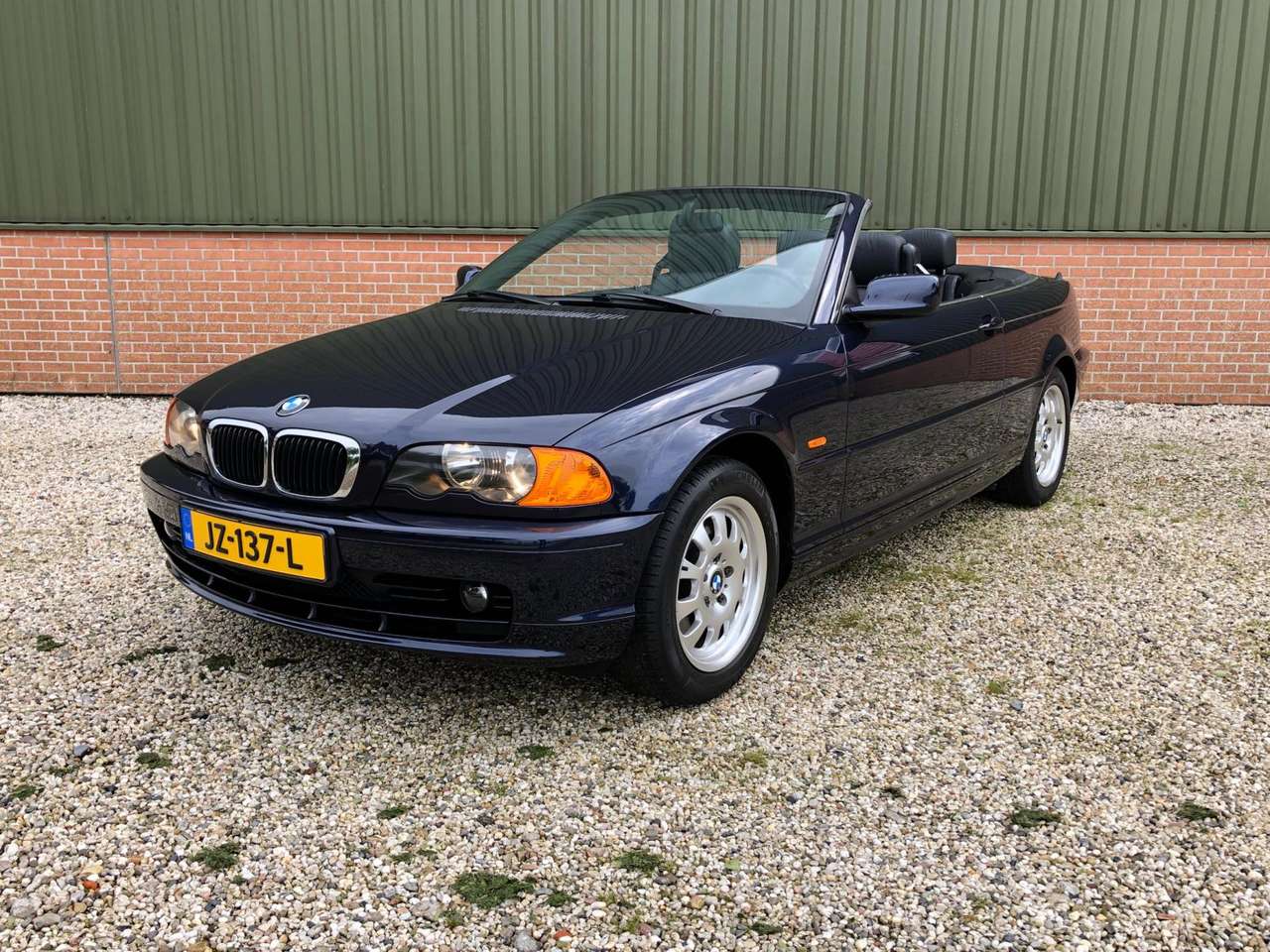 BMW 323CI Cabrio - Photo