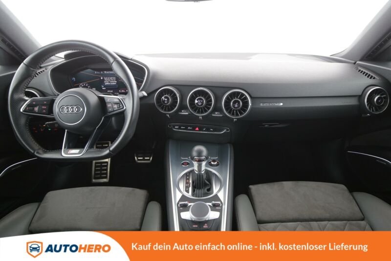 Audi TT 2.0 TFS Coupé Quattro - Photo