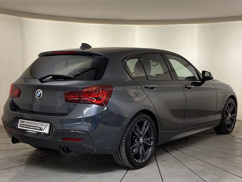 BMW M140i xDrive - Photo