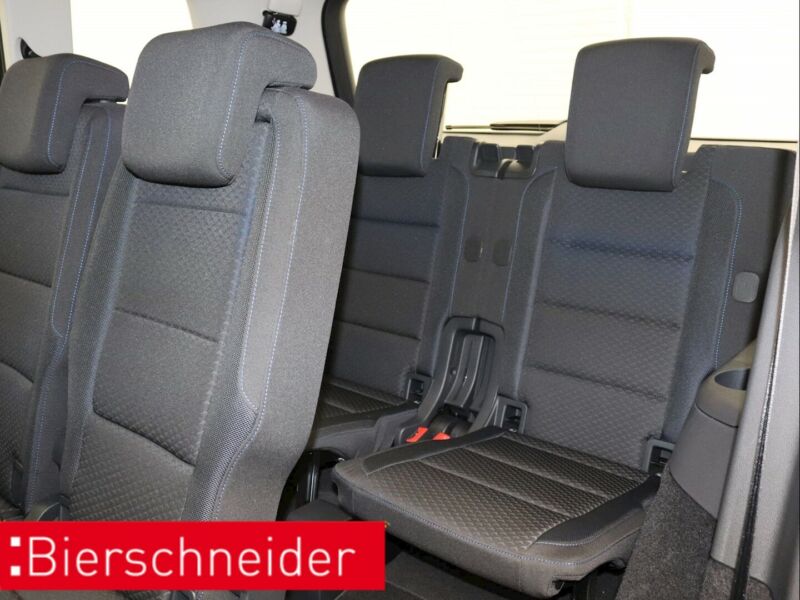 VW TOURAN 2.0 TDI - Photo