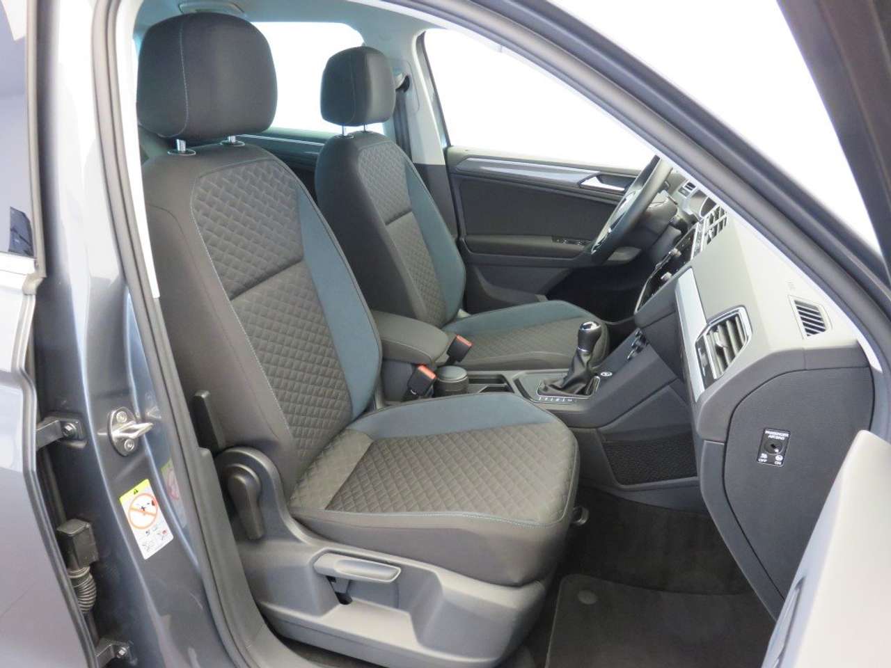 VW Tiguan IQ-Drive - Photo