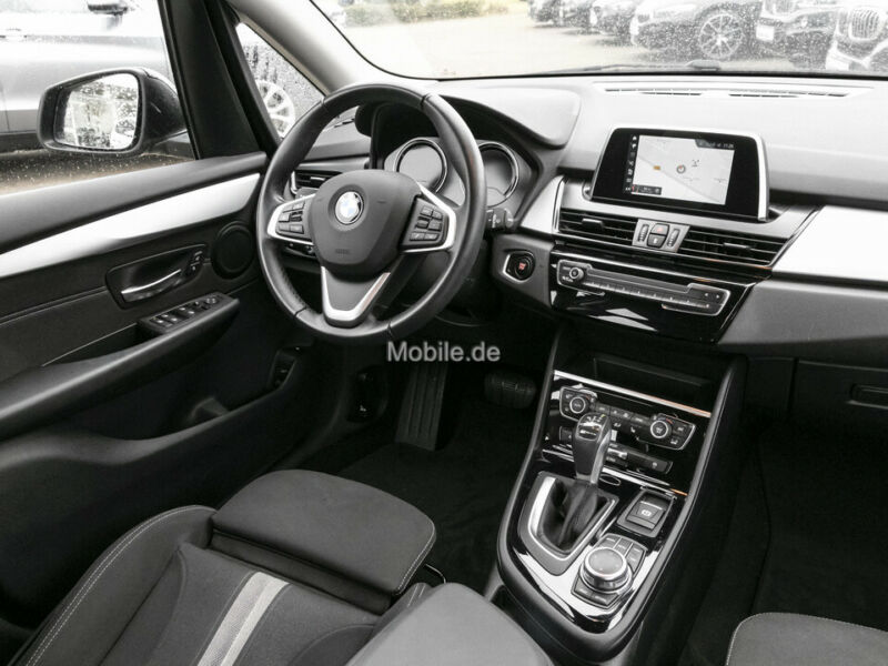 BMW 225 xe Active Tourer Navi - Photo