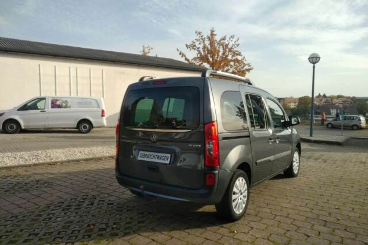 Mercedes Citan Kombi - Photo