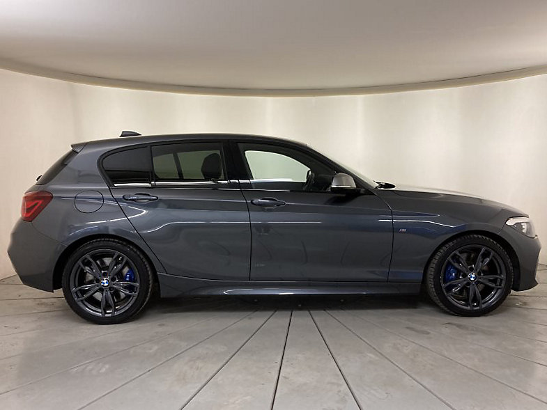 BMW M140i xDrive - Photo