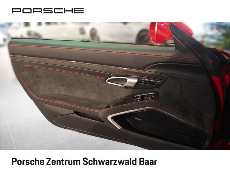 Porsche Cayman 718 GTS - Photo