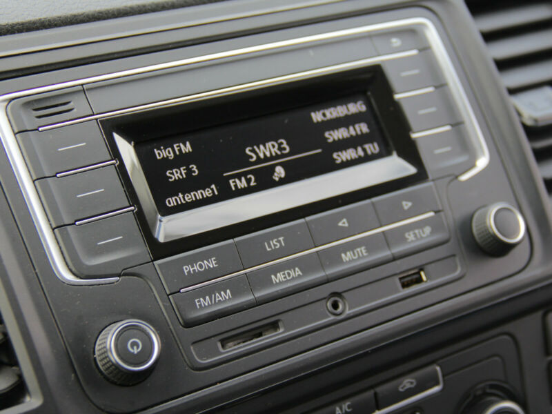 Volkswagen T6 Transporter - Photo