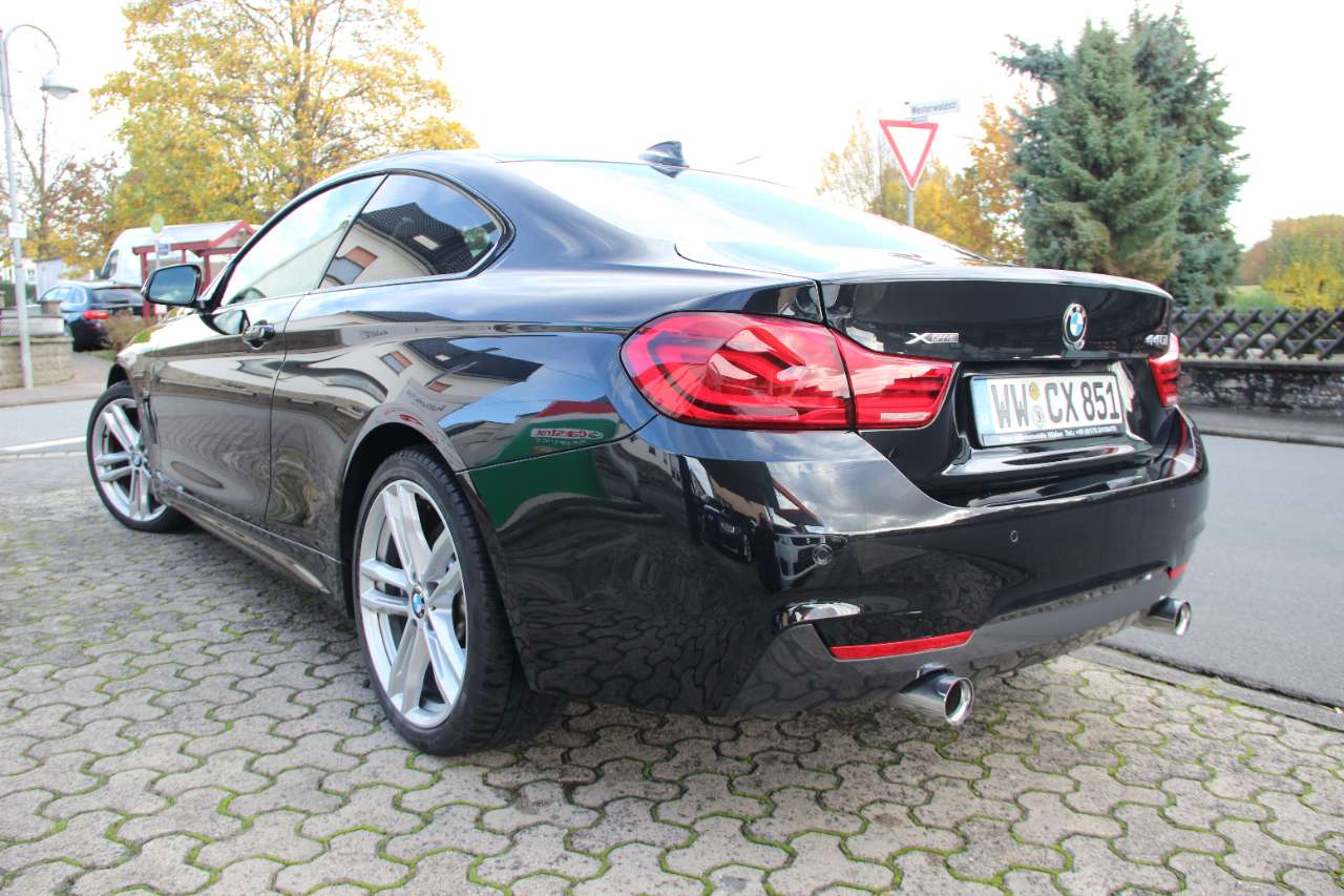 BMW 440i xDrive M Sport - Photo