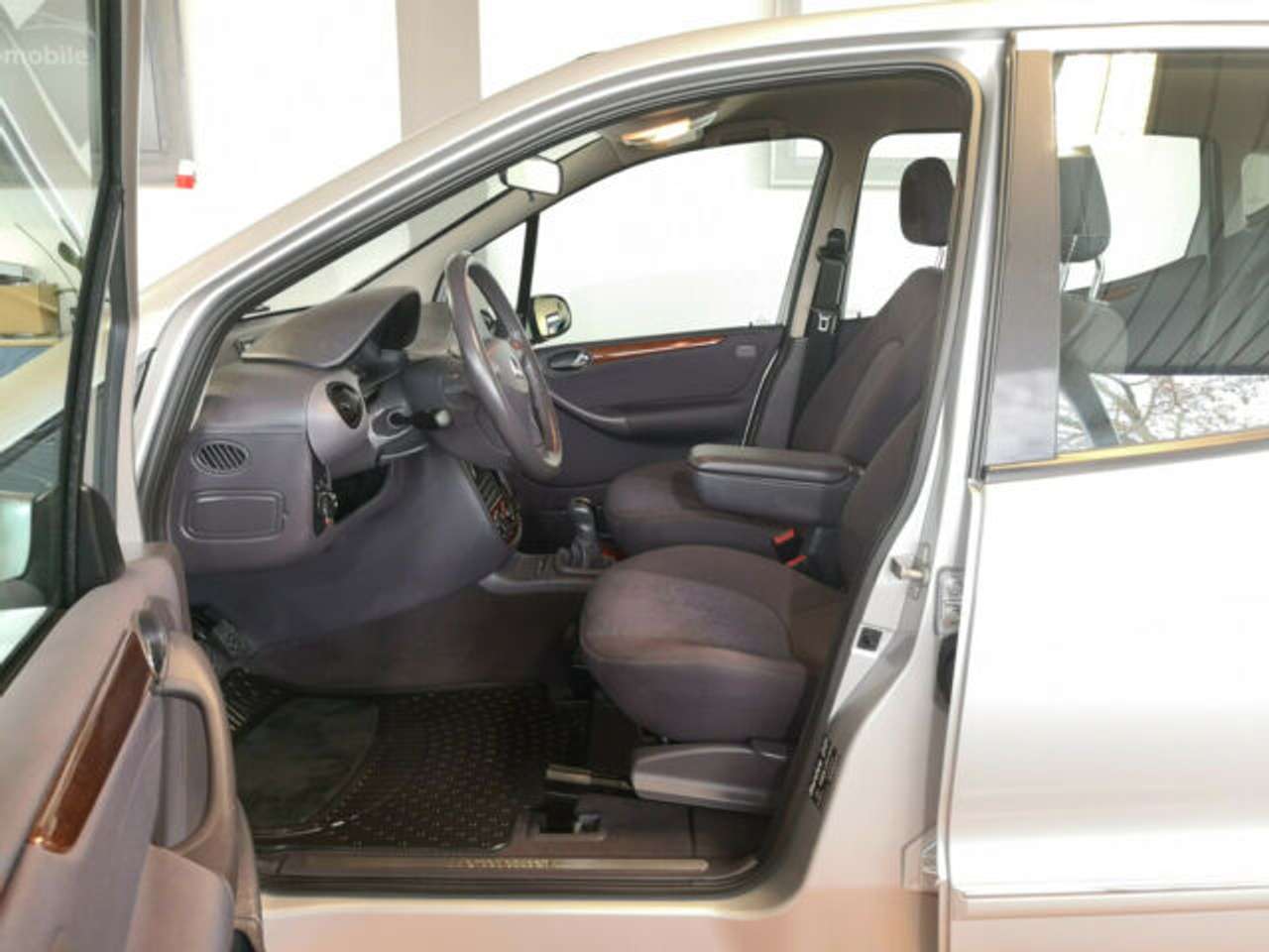 Mercedes Classe A 160 - Photo