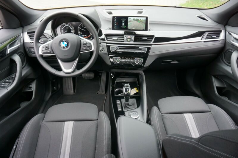 BMW X2 xDrive 20dA Advantage Plus Navi - Photo