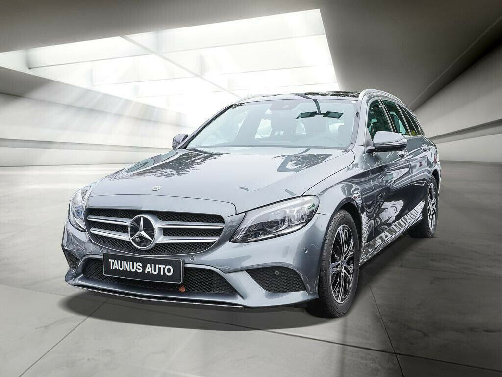 Mercedes-Benz C 200 d T Comand Panorama Multibeam Avantgarde - Photo