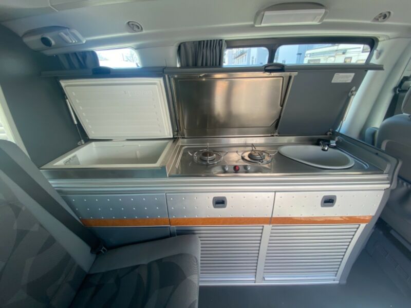 Mercedes-Benz Viano 2.2 CDI Marco Polo - Photo