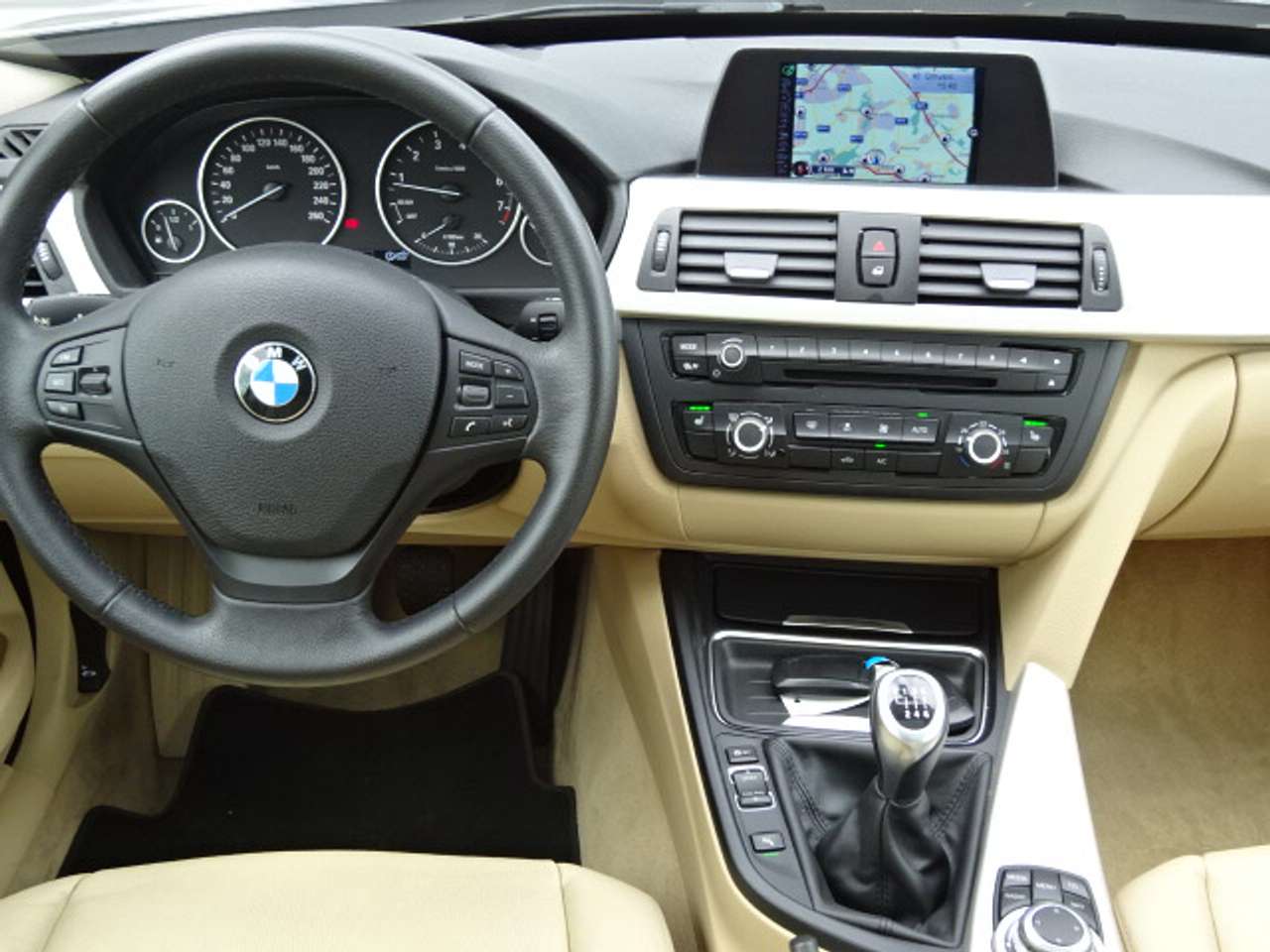BMW 320 Gran Turismo - Photo