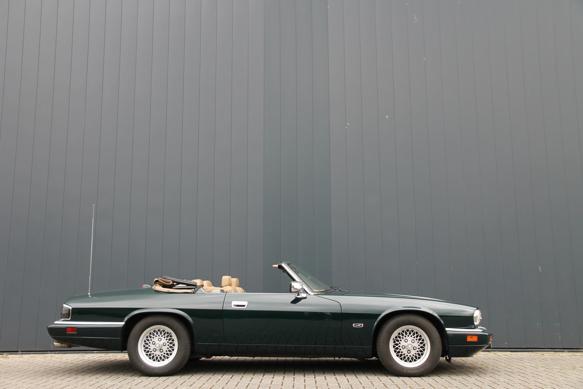 Jaguar XJ-S 4.0 - Photo